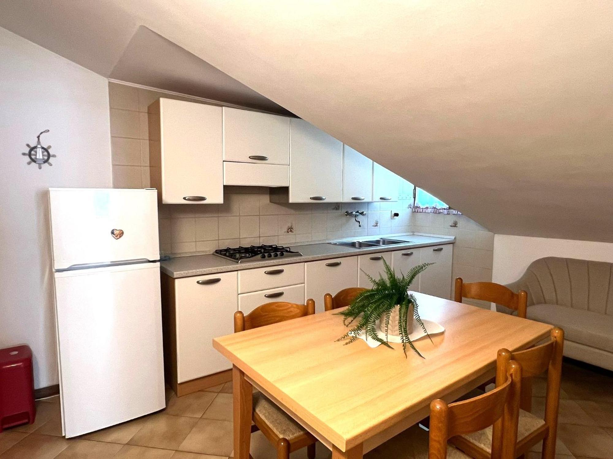 Adria Family Apartments: Beachside Comfort In *