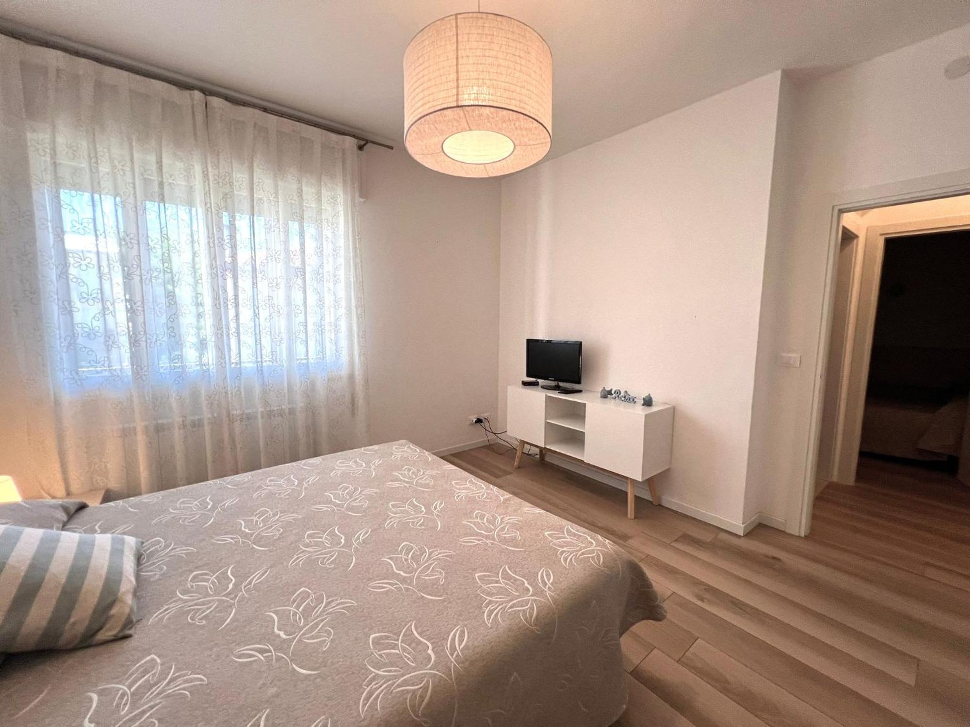Adria Family Apartments: Beachside Comfort In